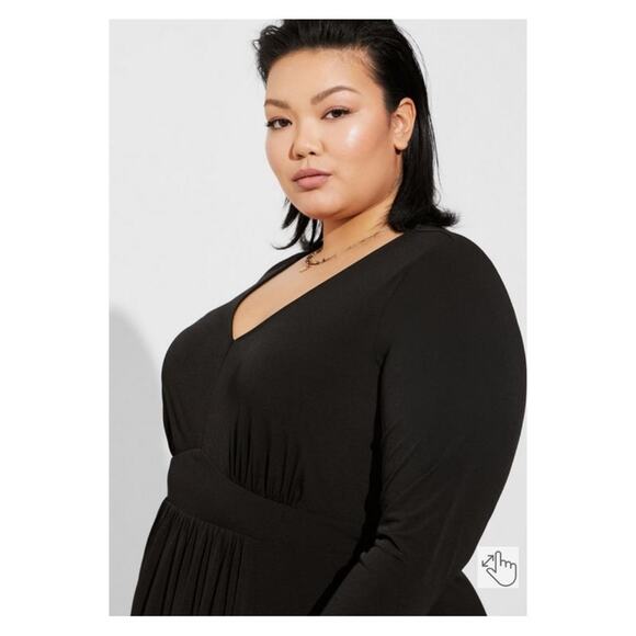 Torrid Black Tea Length Studio Knit Deep V Bodycon Dress Sz.3 NWT - Picture 3 of 10